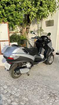 Piaggio MP3 RL 250 IE