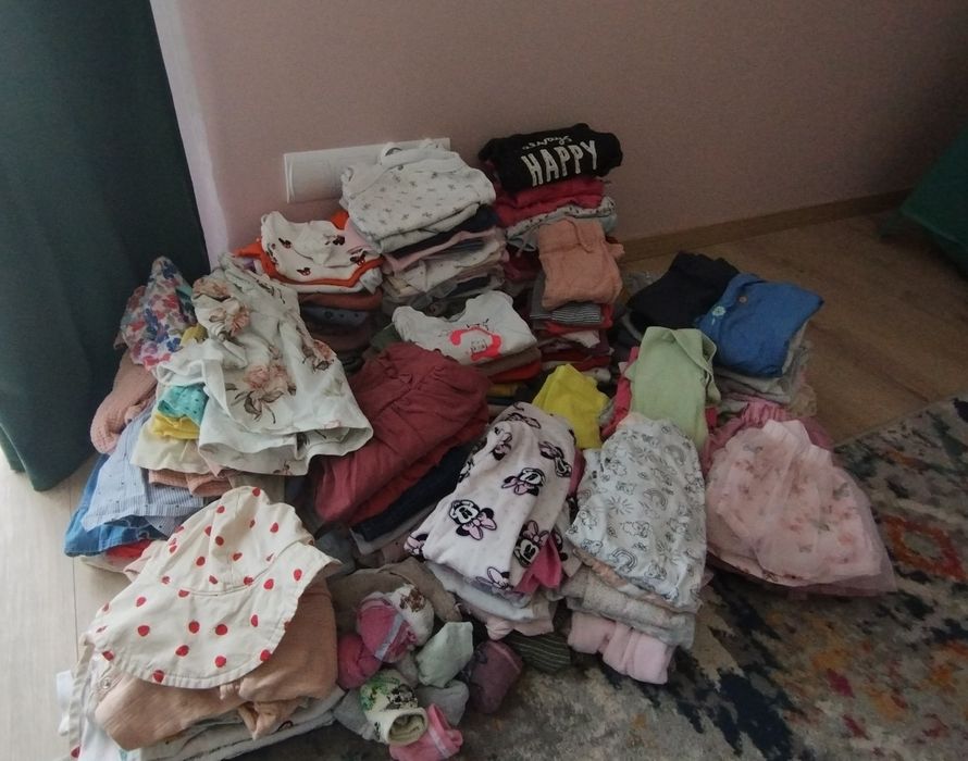 Ubranka dla dziewczynki rozm. 68