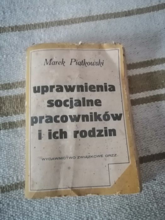 ksiazka uprawnienia socjalne pracownikow i ich rodzin 1969