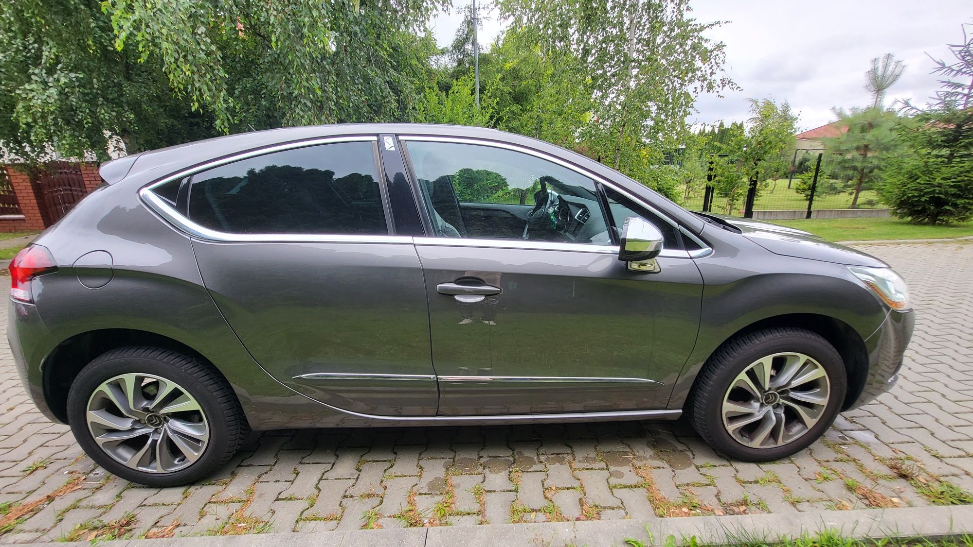 Citroen DS4 2015 1.2 Pure tech
