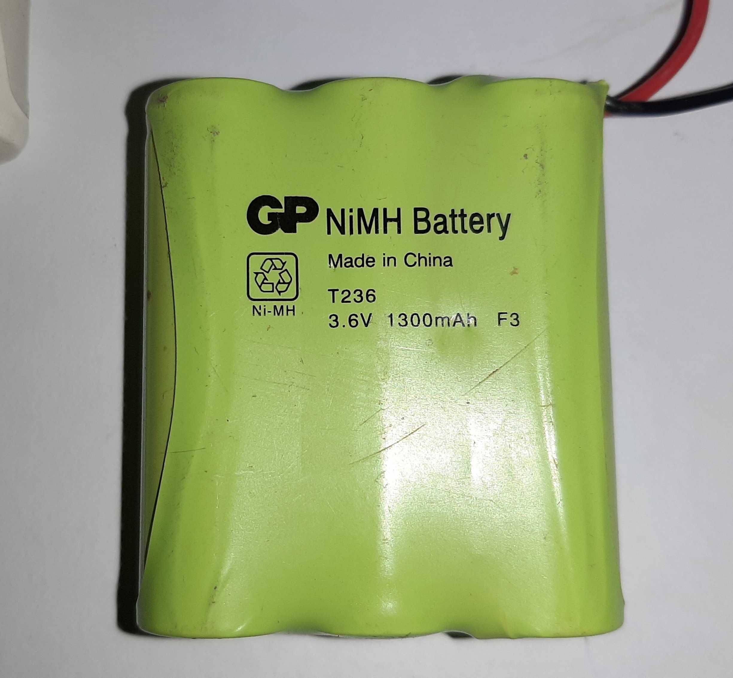 Аккумулятор T236 NiMH 3.6V 1300mAh  и  T104 NiCd 2.4V 300mAh