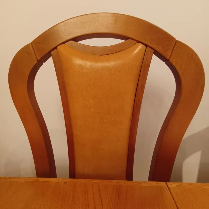 Stół dębowy rozkładany  i 6 krzeseł