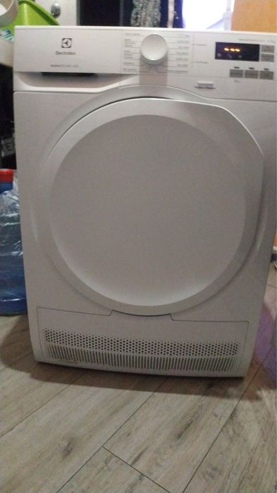 Сушарка Сушильная машина Electrolux EW6C527PU