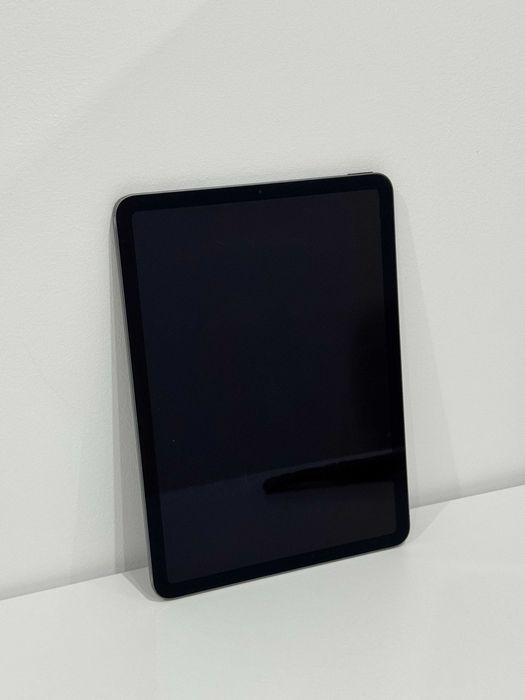 iPad Air 4 (10.9”) 64GB