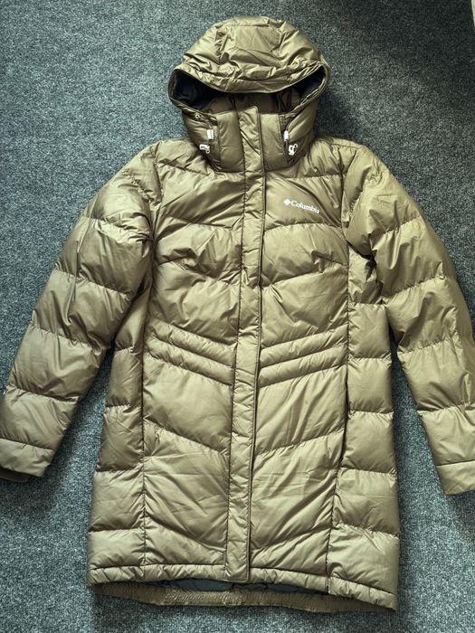 Женская куртка пуховик columbia peak to park mid insulated