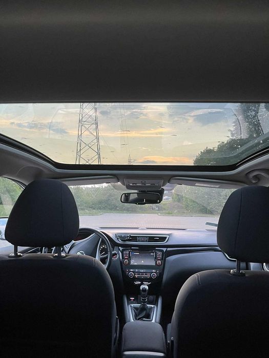 Nissan Qashqai bogata wersja, dach panorama, kamery, zadbany, salon Polska
