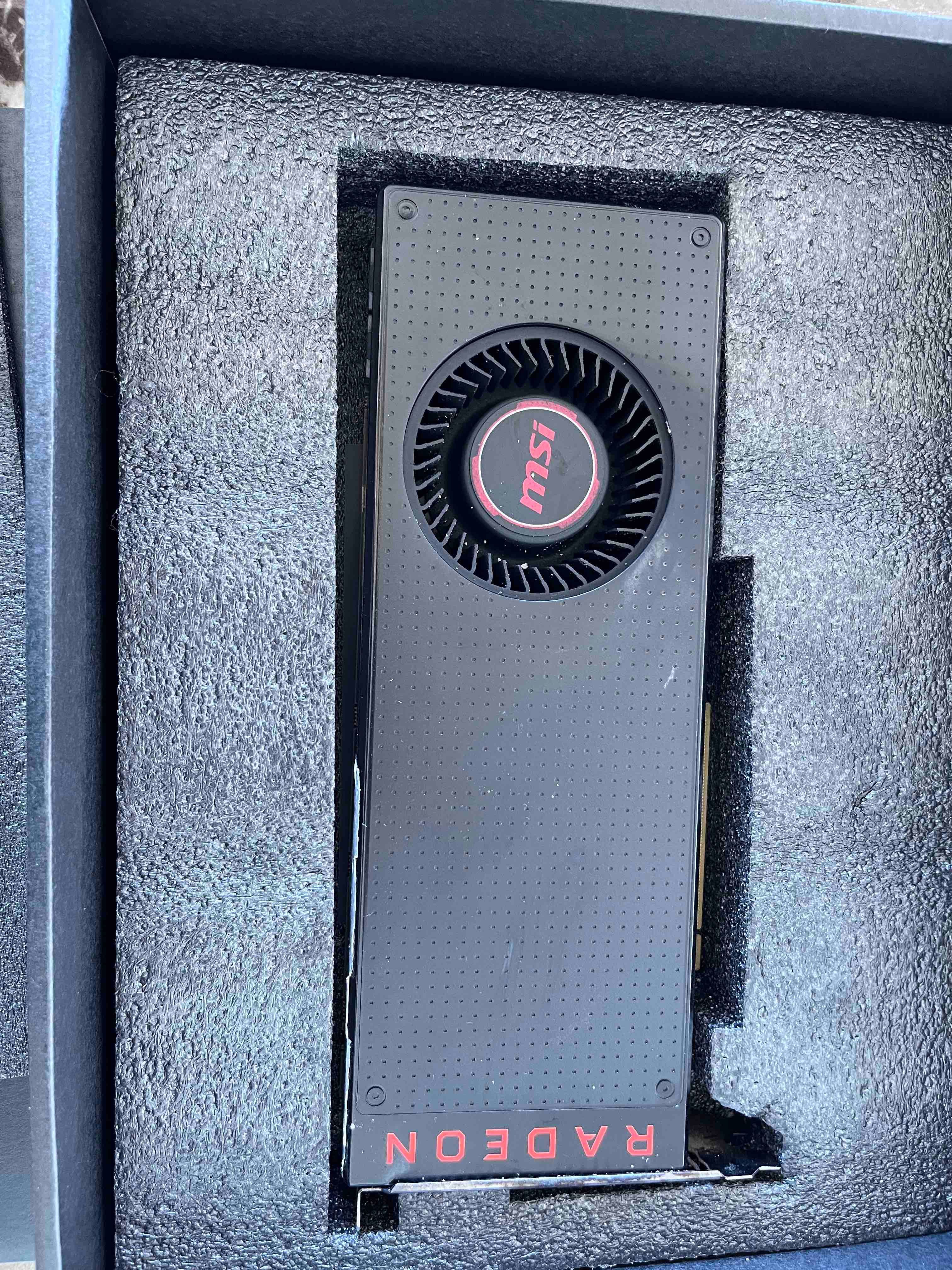 Placa Gráfica Radeon RX Vega 8GB