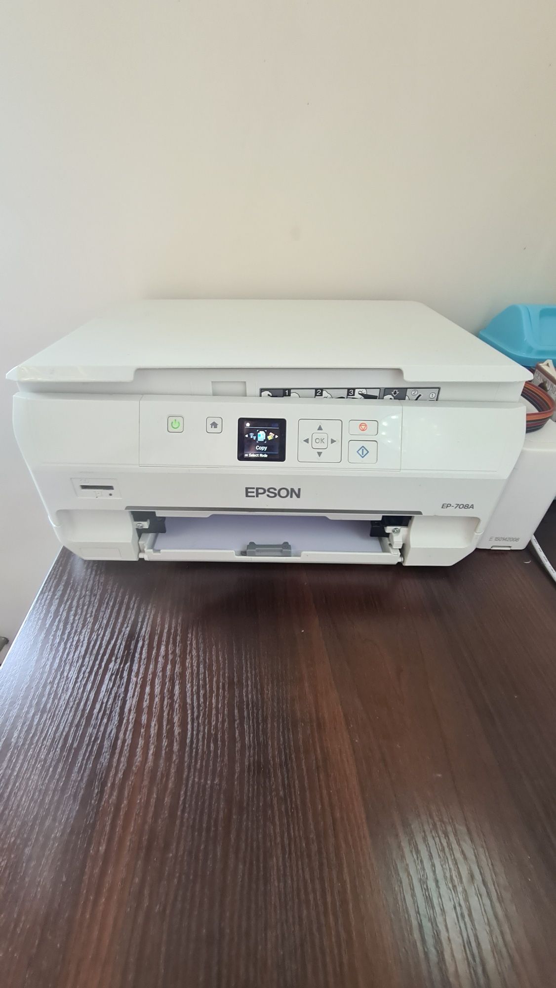 Продам б/у кольоровий БФП Epson Colorio