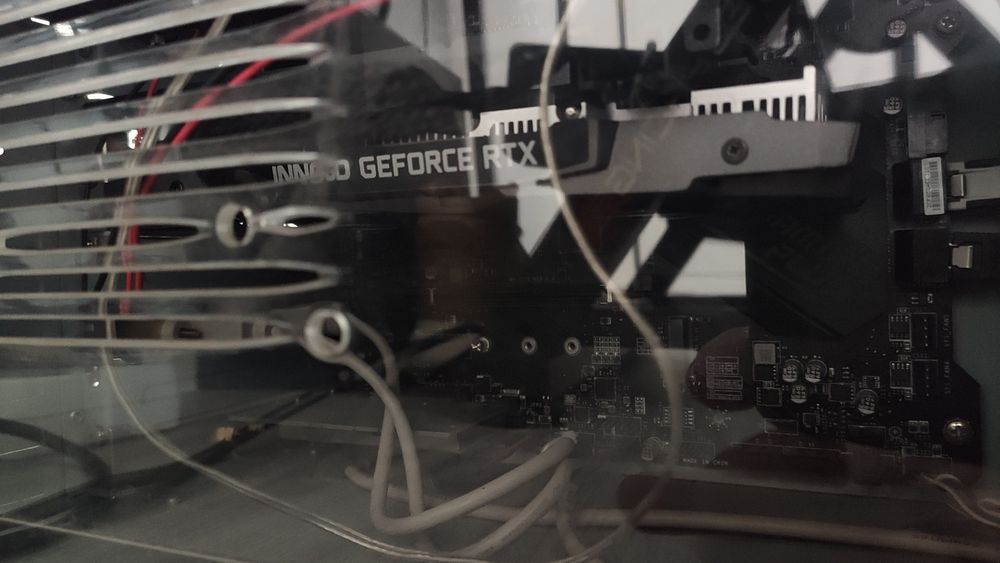 Placa Gráfica INNO3D RTX2060