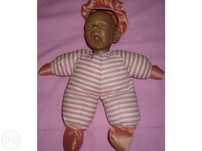 Boneco em tecido com a cabeça em borracha