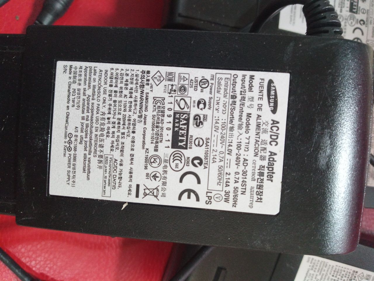 Блок живлення для мониторов Samsung оригинал 2.14а 30w 14V
