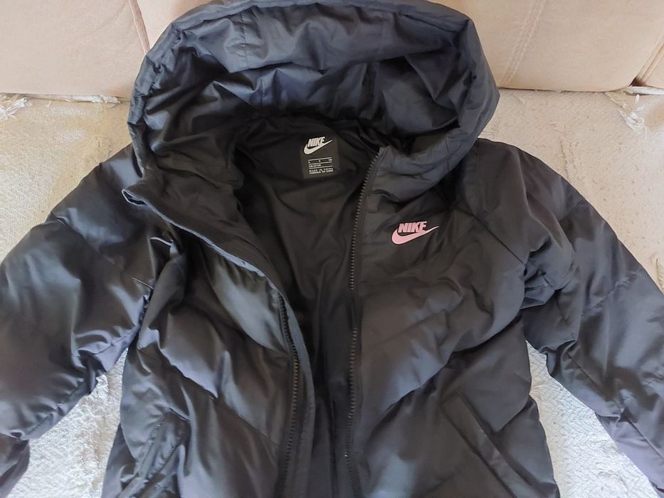 Kurtka zimowa Nike 128-137