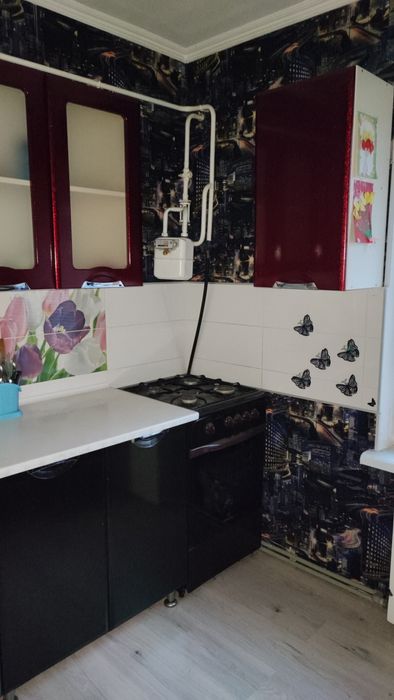 Продам кухню. Уголок кухонний. Скляний стіл.