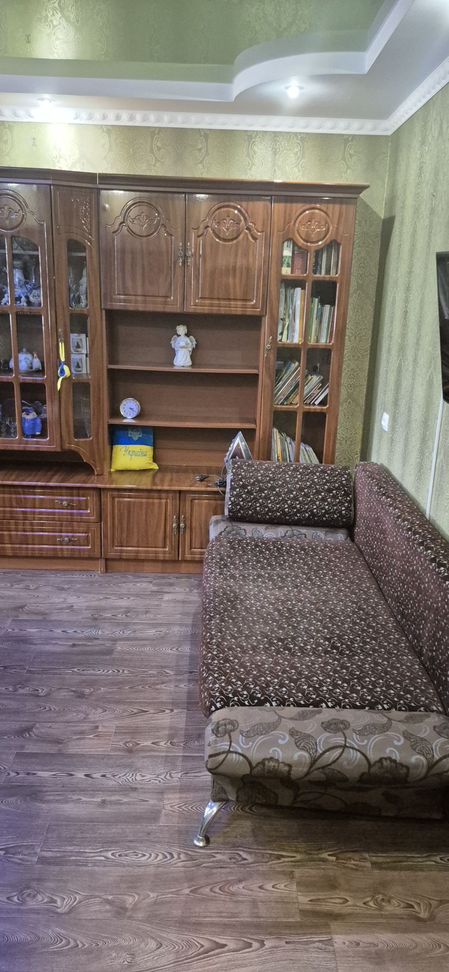 Здам гарну 2 кімнатну квартиру в центрі на Іллінській вулиці 3 поверх