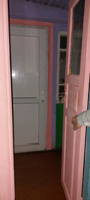 Великий затишний дім для життя, будинок з усіма зручностями