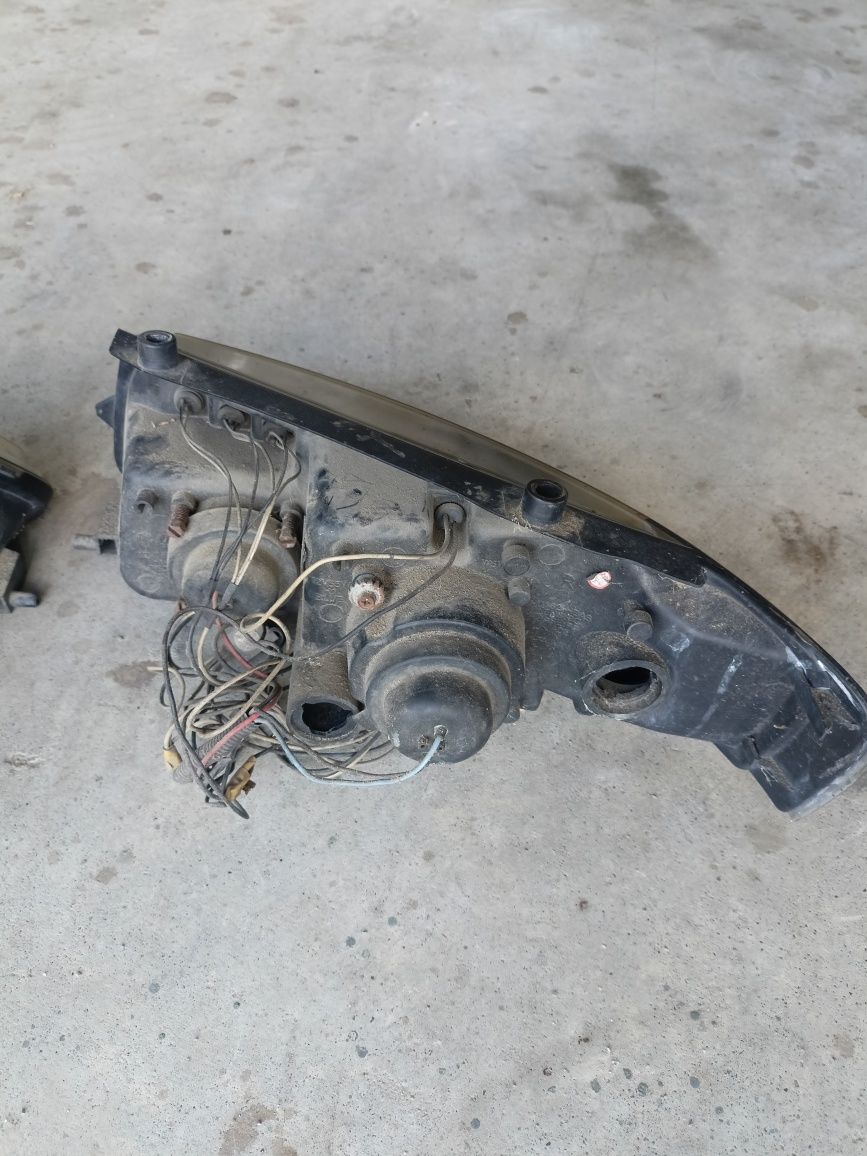 Lampy passat B5 dwie sztuki