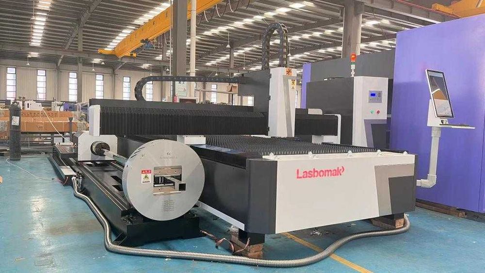 Laser fibra 3000W corte plano