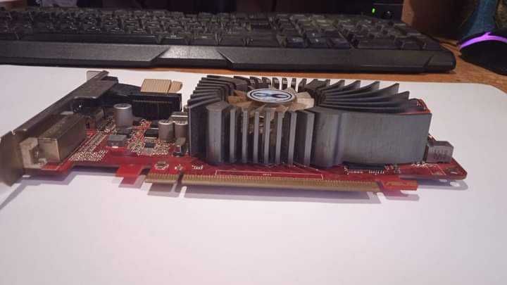 Продам відеокарту Б/У
Asus AMD radeon hd 6570 2gb
