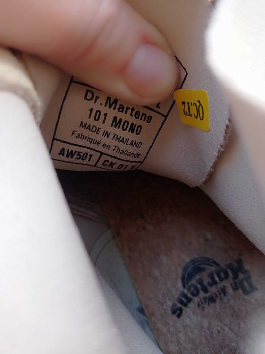 шкіряні черевики 38 р, dr martens 101 mono suede