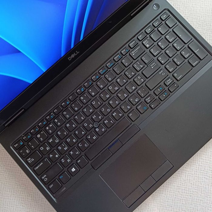Ноутбук DELL precision 7530