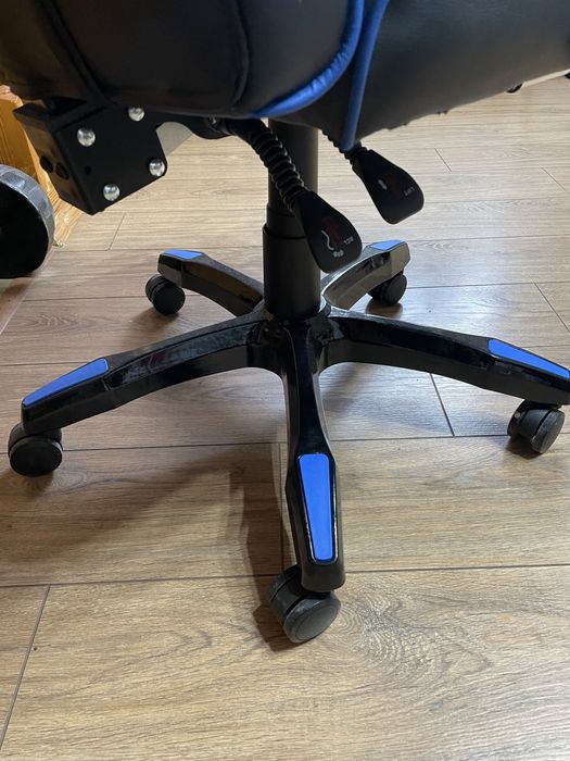 Нове Кресло офісне, ігрове GT