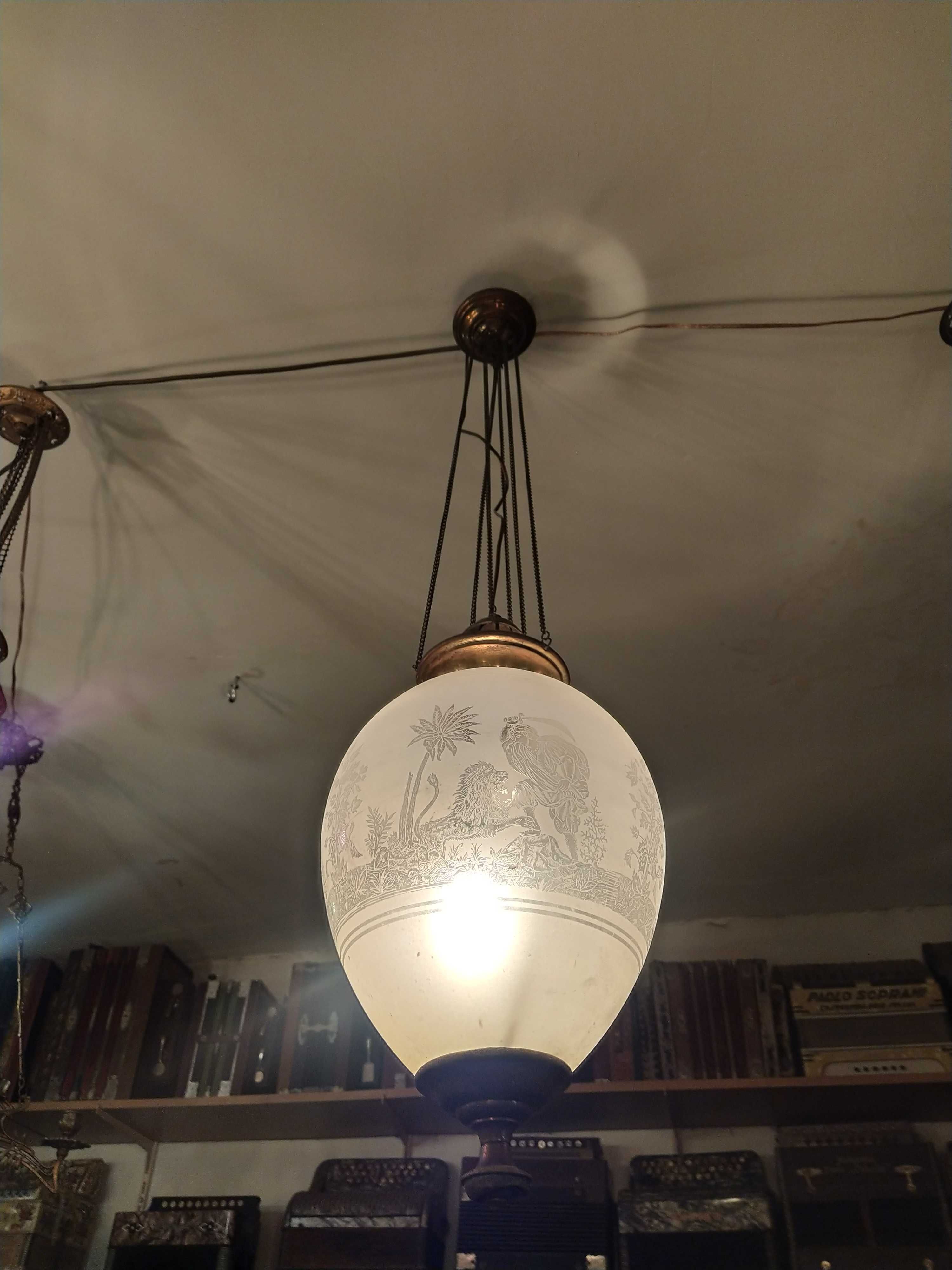 Lampa wisząca świecowa, stan bardzo dobry.