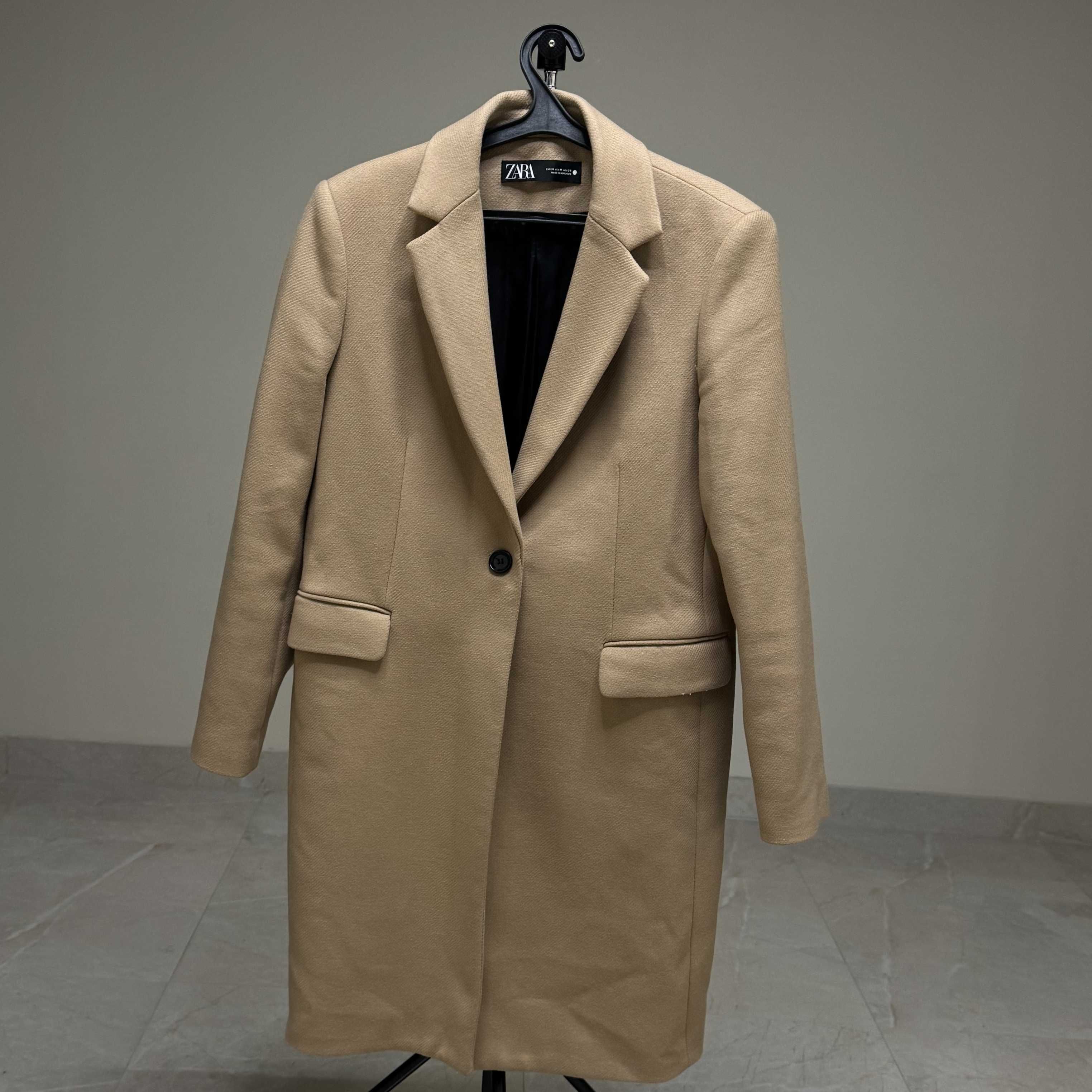 Шерстяное пальто Zara бежевого цвета