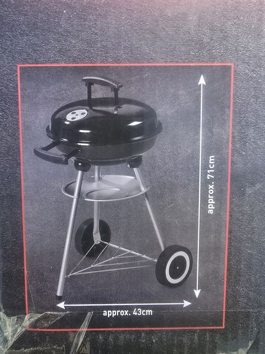 Nowy grill weglowy z pokrywką na kółkach