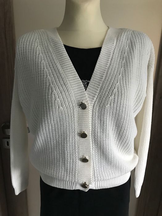 Śmietankowy Kardigan sweter Massimo Dutti