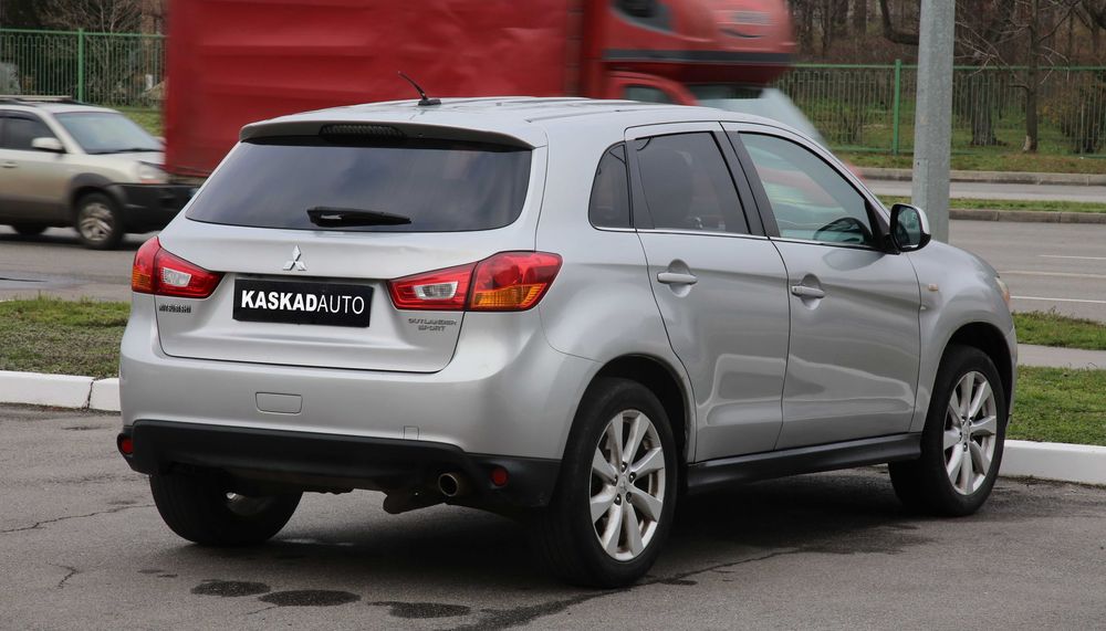 Mitsubishi Outlander Sport