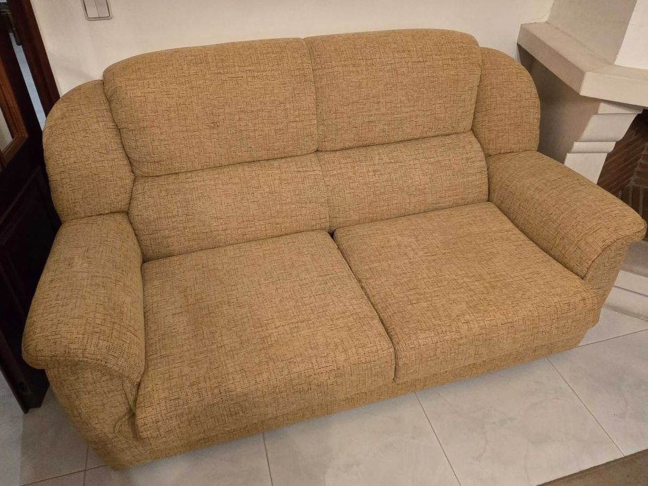 Imperdível sofá, como novo