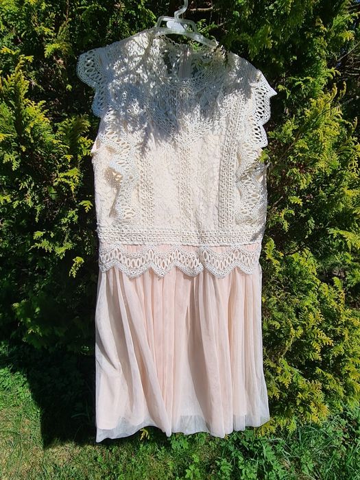 Sukienka tiulowa mini