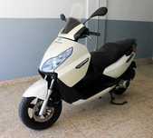 Piaggio X7 Evo 300i com 33000km de 2014