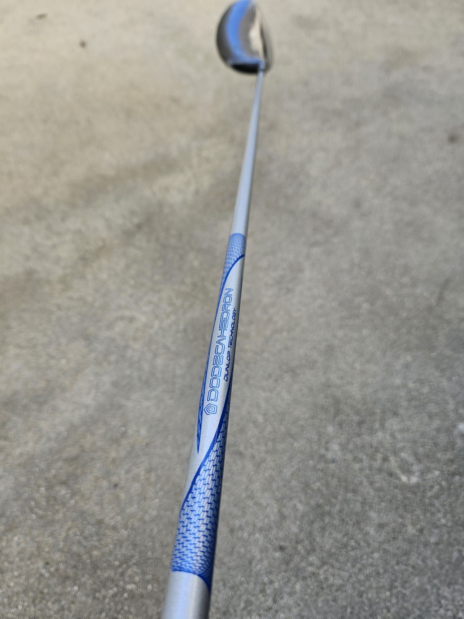 Taco de golfe novo
