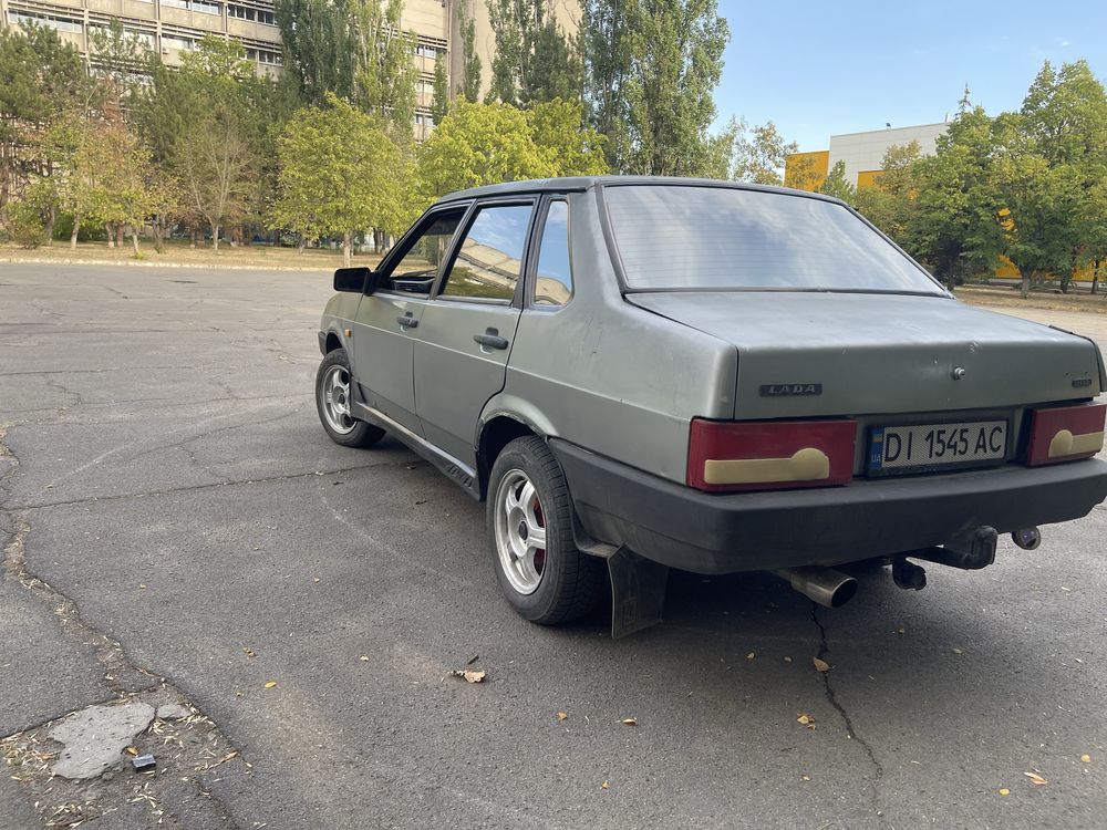 Продам 99 в хорошем состоянии