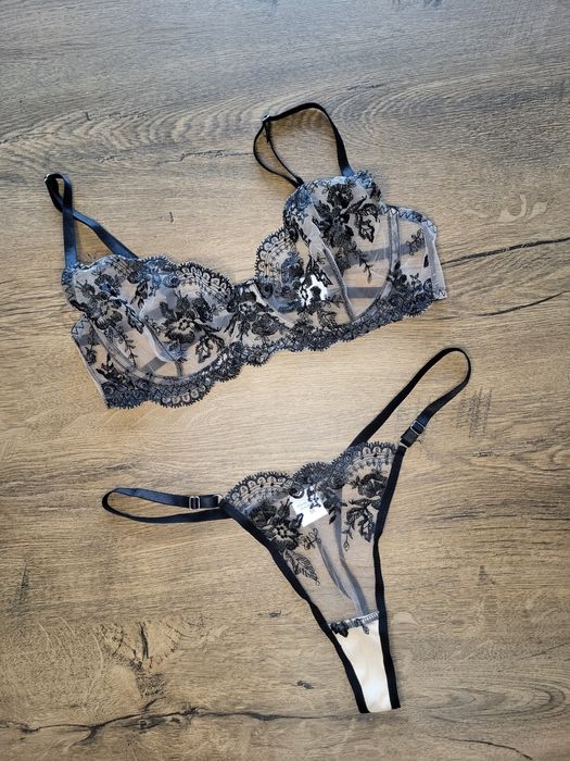 Жіноча білизна , комплект білизни, топ,бра, трусики жіночі