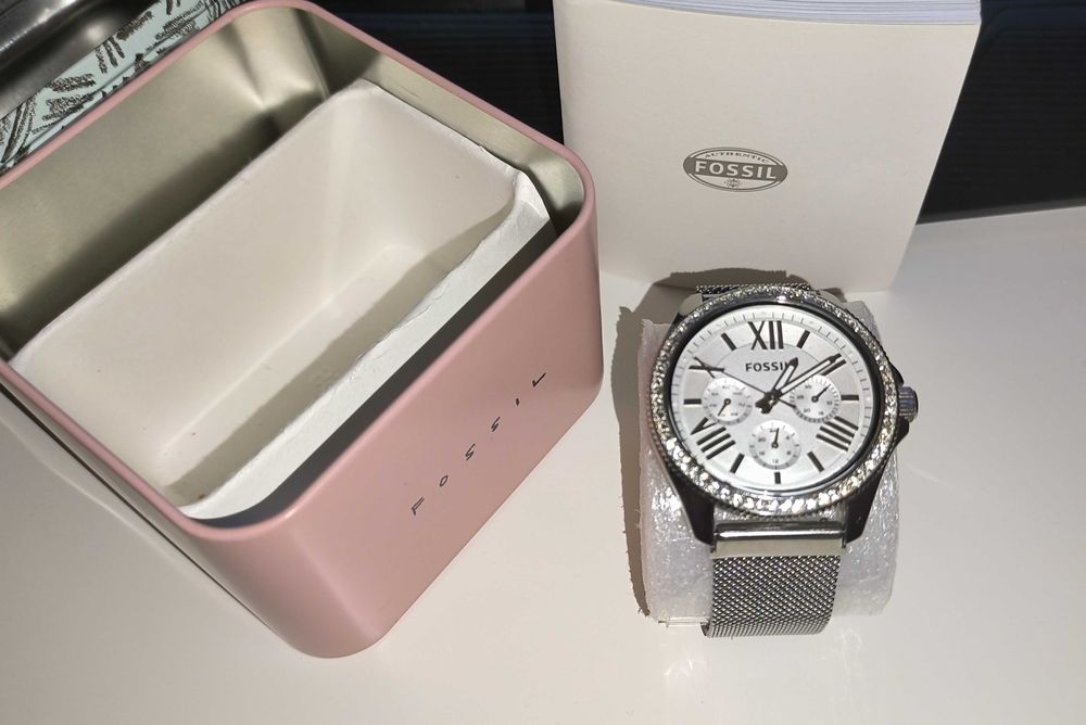 Жіночий наручний годинник Fossil AM4481