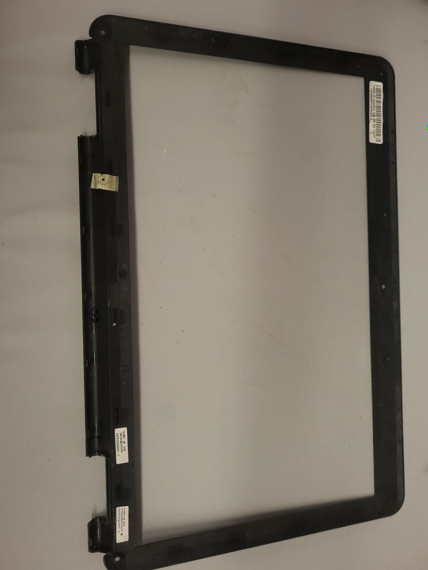 Sprzedam Ramkę matrycy do Laptopa ASUS K50C