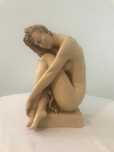 Estatueta decorativa  de mulher