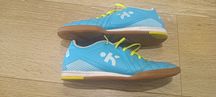 Buty piłkarskie halowe junior
