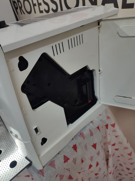 Кавомашина Miele 5200