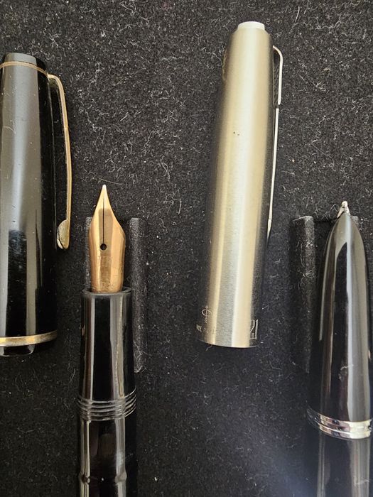 Canetas Parker, Pelikan, Sheaffer