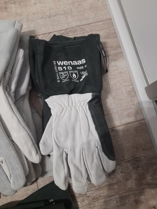 Rękawice spawalnicze,monterskie.