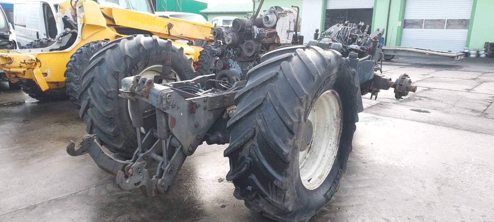 Części ciągnika Renault Ares 836
