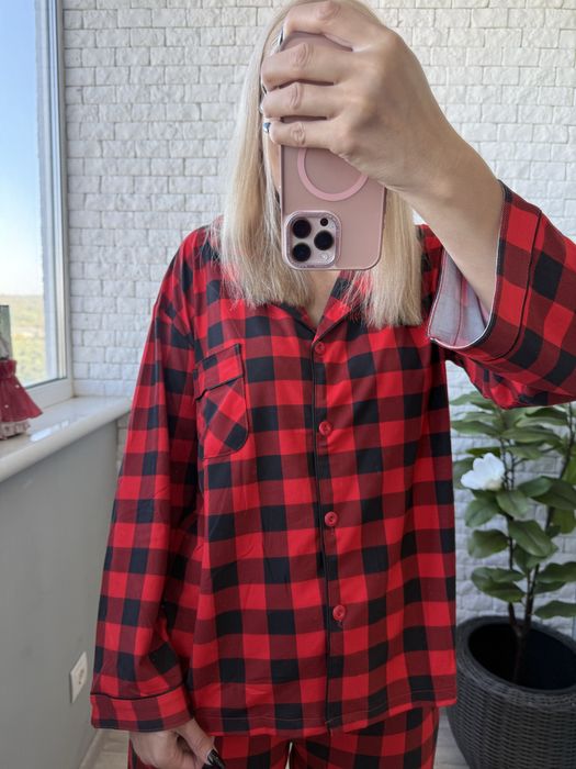 Жіноча піжама в клітинку оверсайз з широкими штанами. Пижама в клетку