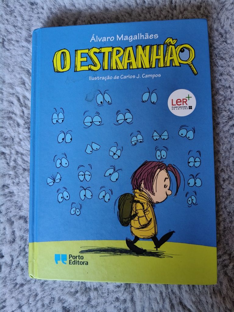 Livro "O Estranhão"