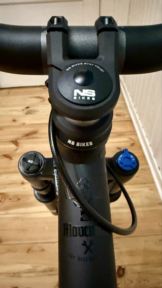 NS Bikes Movement 1 custom dirt/Nowy