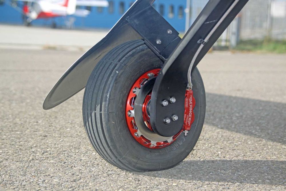 Risen 912 iS nowy samolot UL