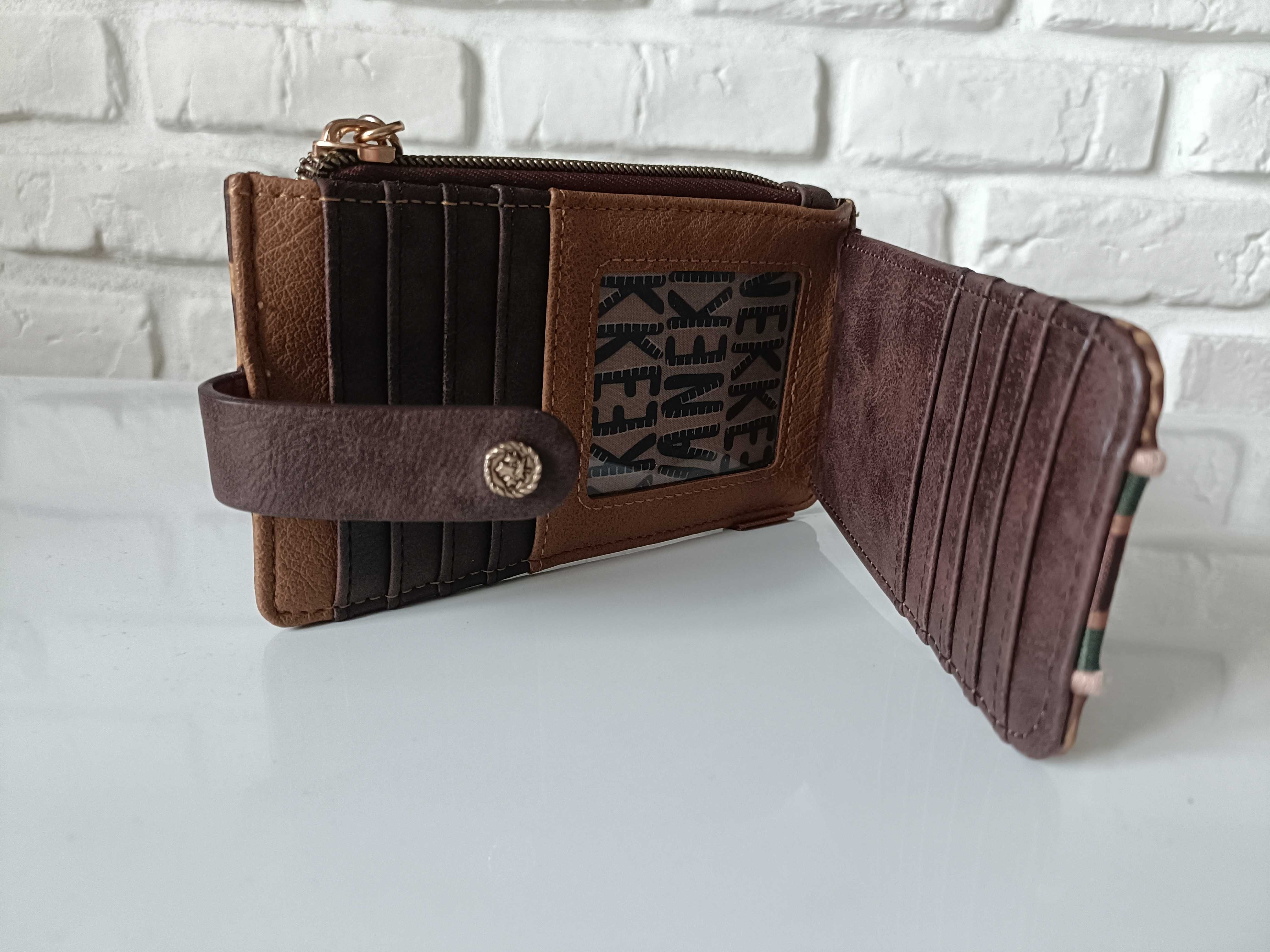 Anekke Urban etui