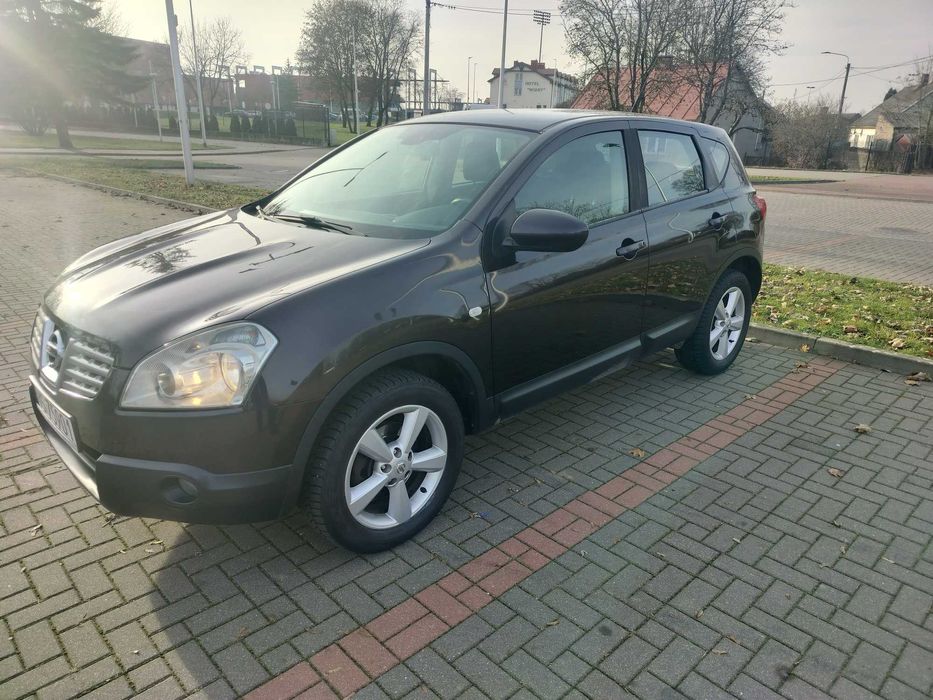 Nissan Qashqai J10